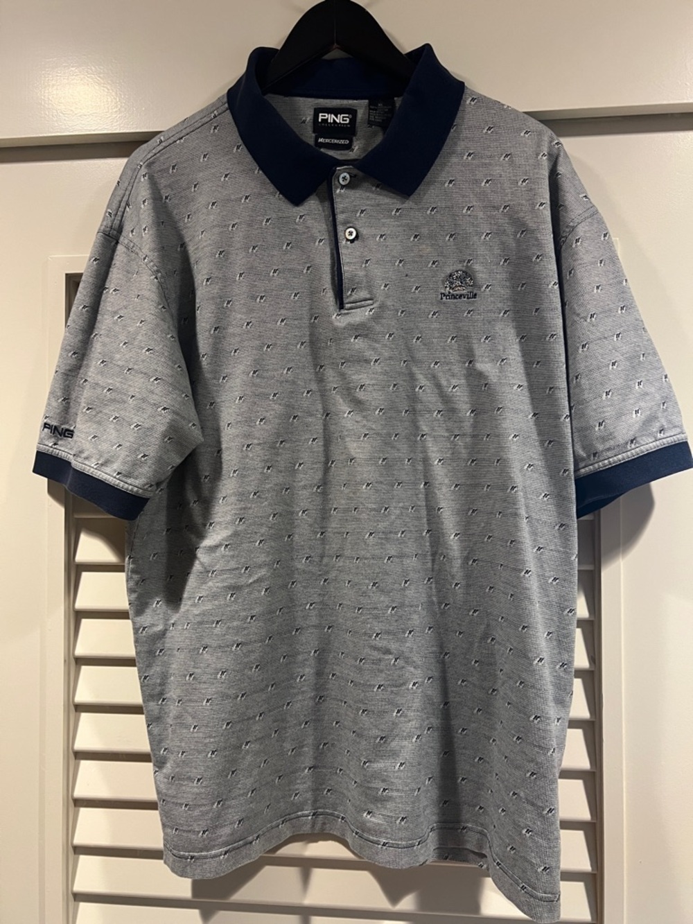 Like New PING Princeville Light Gray Golf Polo with Navy Collar and Micro Print! - Picture 6 of 11